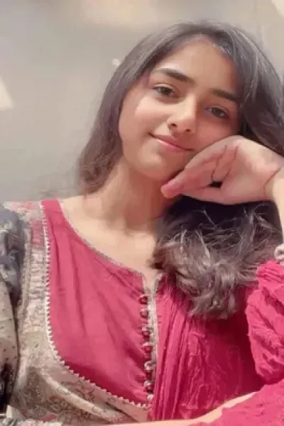 Riya Raipur Call Girls